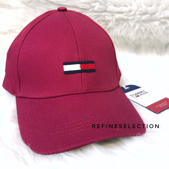 Tommy Hilfiger Embroidered Logo Strapback Hat Cap - Picture 2 of 8